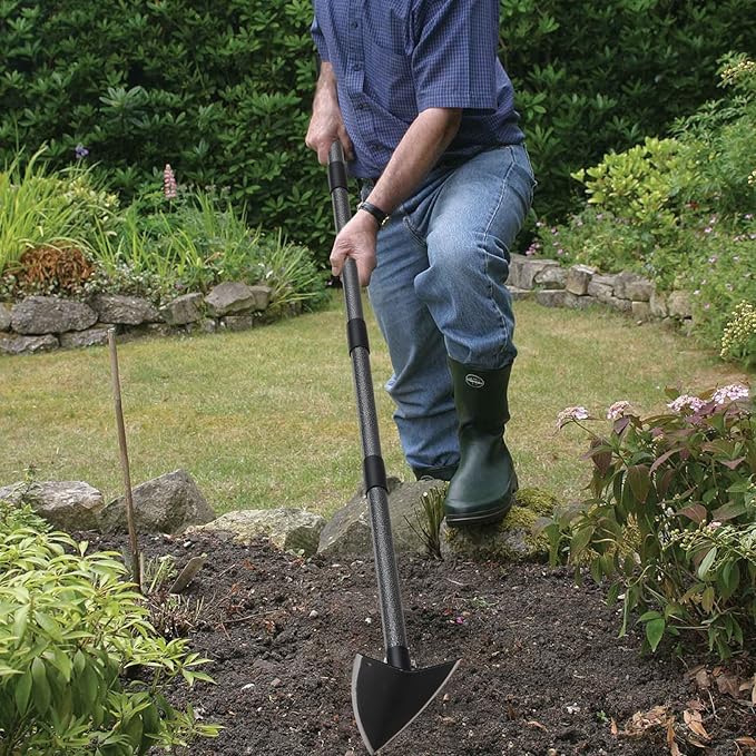 SANDEGOO Hoe Garden Tool,48 Inch Garden Hoe Triangle Gardening Hoe with Sharp Blade for Digging,Weeding,Cutting and Loosing Soil,Adjustable Length Metal Handle (4 FT)