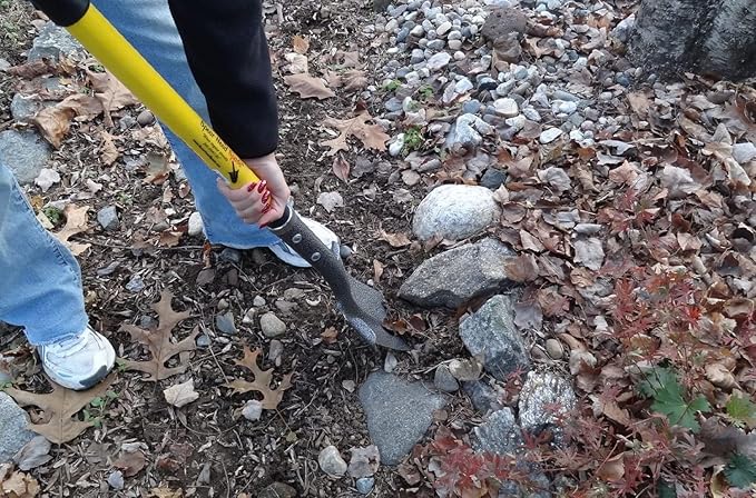 Spear Head Spade SHFD3 40" Yellow Garden Spade Shovel - Gardening Shovel with a 9" x 11" Beveled Blade, Steel-Reinforced Fiberglass Long Handle & Cushioned D-Grip - Digging Spade for Planting