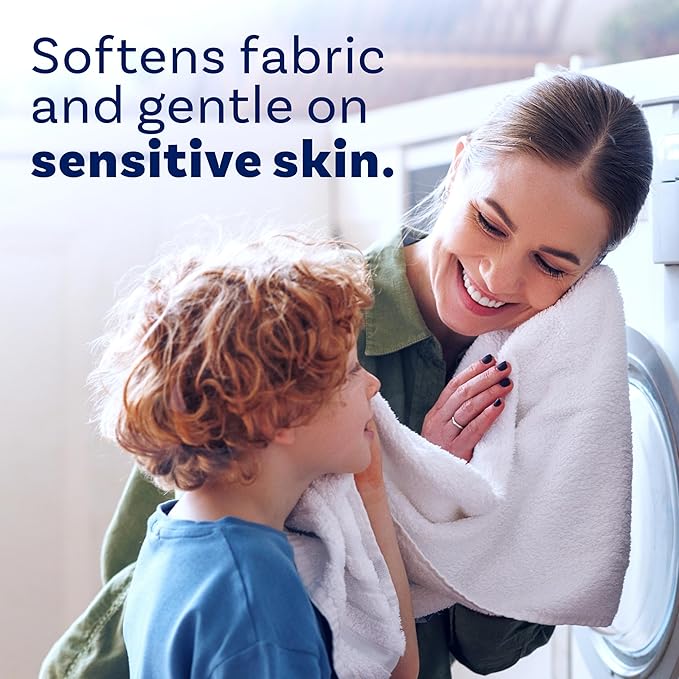Downy Free & Gentle Liquid Fabric Softener, 140 fl oz, 190 Loads, Hypoallergenic, Sensitive Skin Friendly Fabric Conditioner Liquid