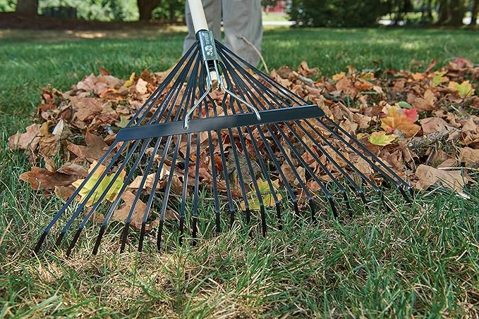 True Temper Steel Tine Leaf Rake with Hardwood/Steel Handle for Lawns, Gardening, and Dethatching, 22 Tines, Black