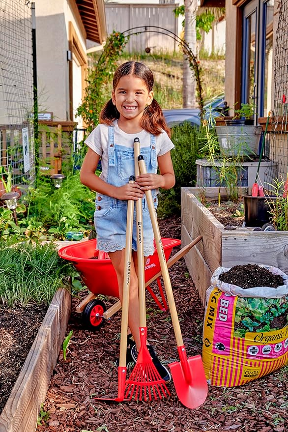 Corona Tools Kids Long Handle Tool Shovel