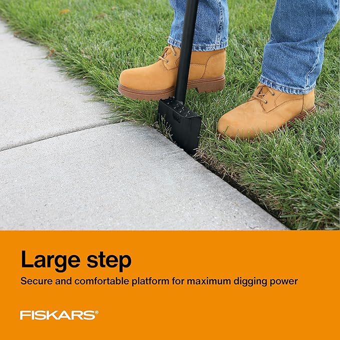 Fiskars 38.5" Steel Edger Lawn Tool, Manual Long-Handled Edger for Grass and Garden Tiller for Soil, Garden and Yard Tool