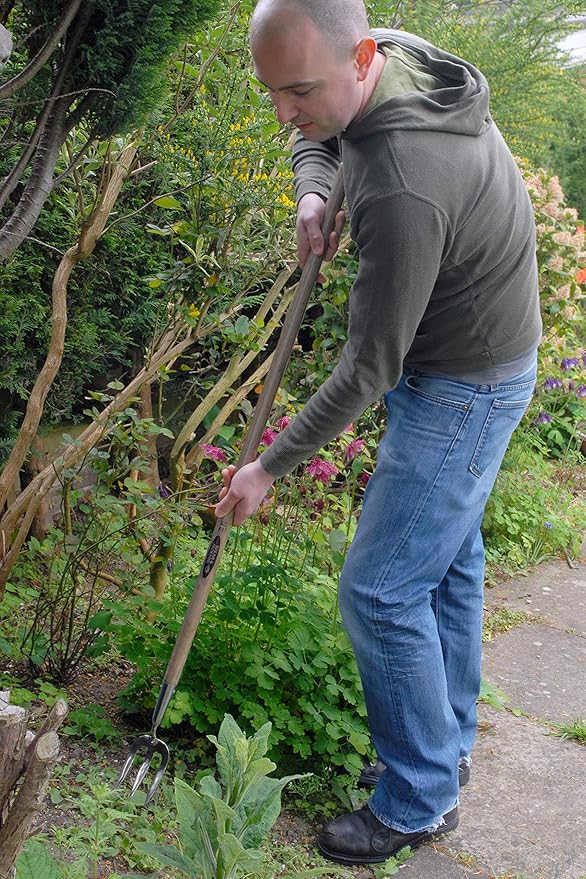Spear & Jackson 5510WF Traditional Stainless 42" Long Handled Weed Fork