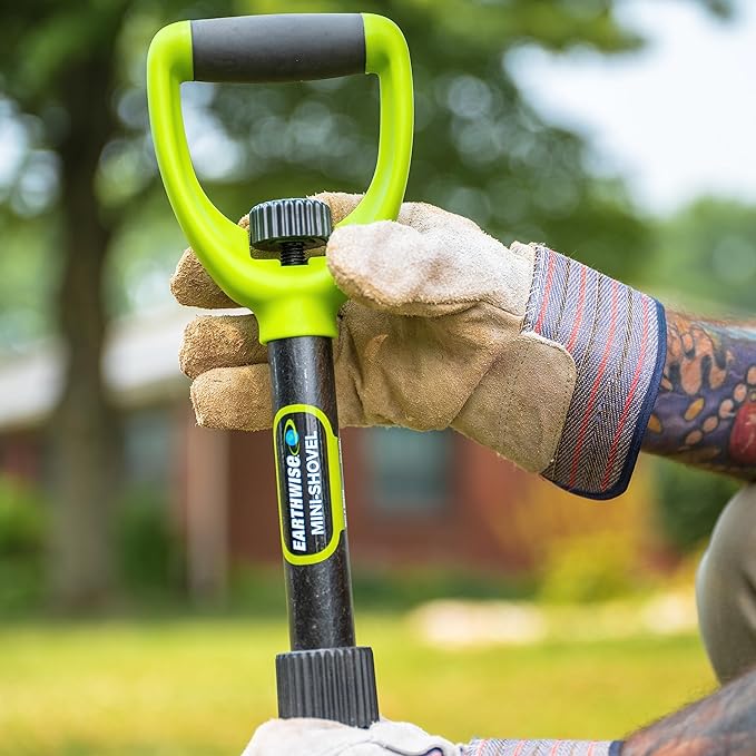 Earthwise 26.5 Inch Carbon Steel D-Handle Compact Collapsible Trenching Mini-Shovel