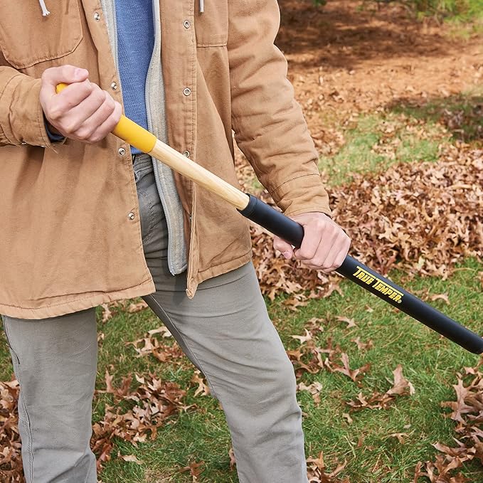 True Temper 20212011 Clog Free Leaf Rake with Hardwood/Steel Handle, 30 in. for Leaves, Grass, Clippings, Twigs, Pine Needles, Acorns, Debris,Black