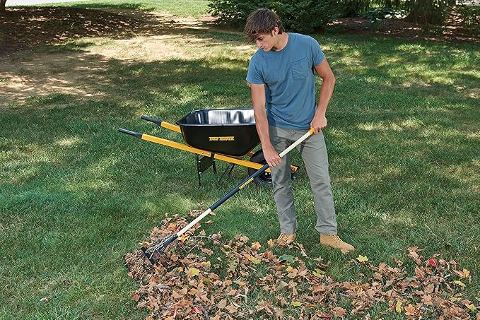 True Temper Steel Tine Leaf Rake with Hardwood/Steel Handle for Lawns, Gardening, and Dethatching, 22 Tines, Black